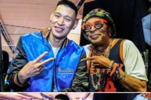 科特迪瓦vs厄瓜多尔-4-麦迪逊广场花园巨星云集！林书豪和斯派克·李合影并互赠球衣
