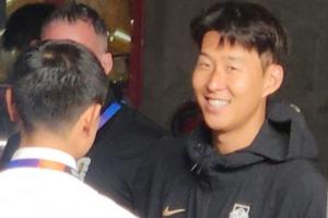 英格兰vs加纳-11-首战6射1正！韩媒：孙兴慜赛后未接受采访，说了句谢谢后离开