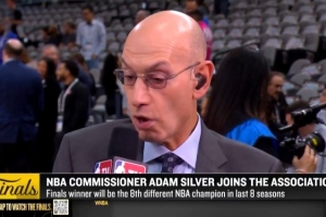 挪威vs塞内加尔-9-萧华：近8年将有8支不同的球队夺冠 这是NBA篮球的新时代！
