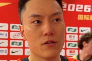 南非vs韩国-4-首次代表国家队首发出战什么感受？李弘权：可能小小圆梦成功吧
