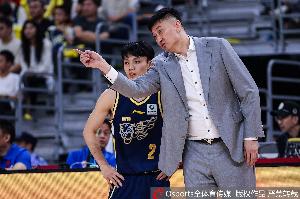 十耳其vs巴拉圭-11-解说：杜锋习惯了过去非常严格的交流方式 今年外援限制本土球员