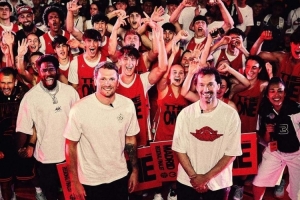 十耳其vs巴拉圭-4-东契奇在家乡出席活动：篮球让我走向世界 也让我把它带回家乡