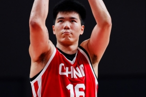 哥伦比亚vs葡萄牙-4-重磅马刺vs尼克斯2首发阵容_重磅马刺vs尼克斯2首发阵容在线观看_免费看直播
