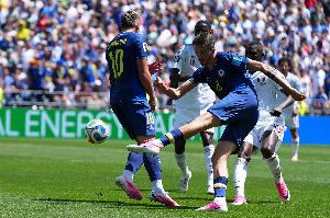 法国vs塞内加尔-2-扩大优势！马赫米奇禁区乱战推射破门，波黑3-1领先卡塔尔
