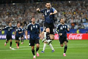 西班牙vs佛得角-10-全胜头名晋级！阿根廷3-1约旦 梅西任意球破门打进世界杯第19球