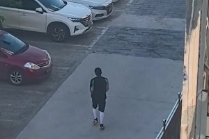 实时阿尔及利亚对决约旦首发阵容
