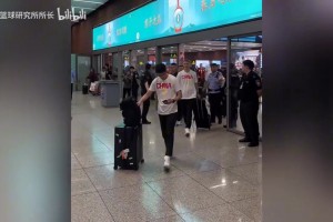 实时世界杯日本VS瑞典首发阵容
