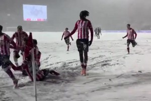 火爆日本对瑞典首发阵容